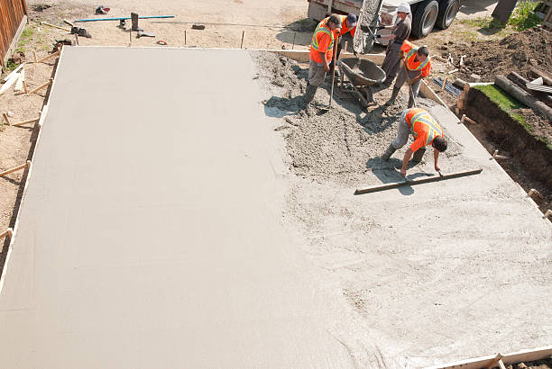 Best Concrete Driveway Installation in Goodland, KS
